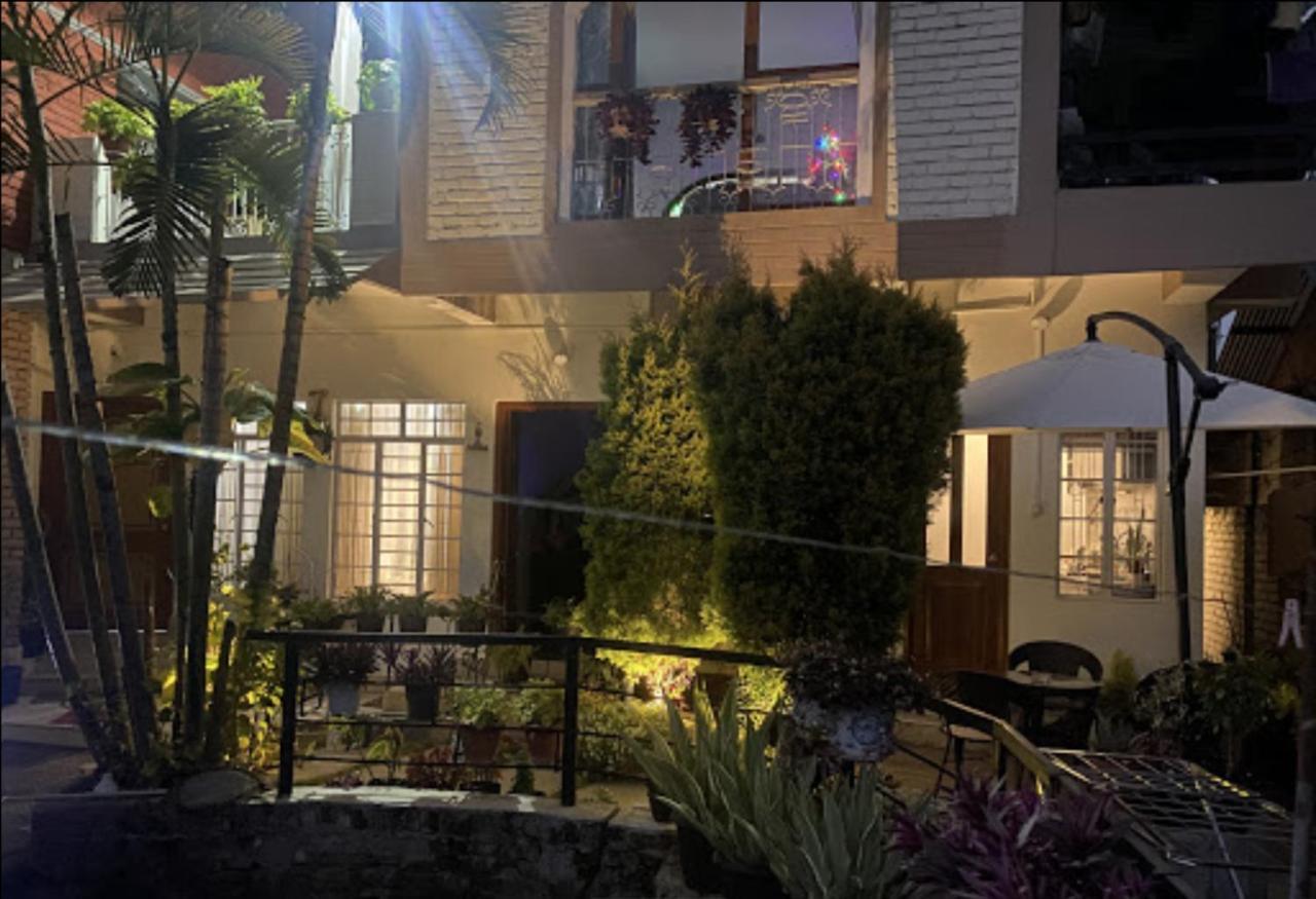 Apartamento Magen Imphal Exterior foto