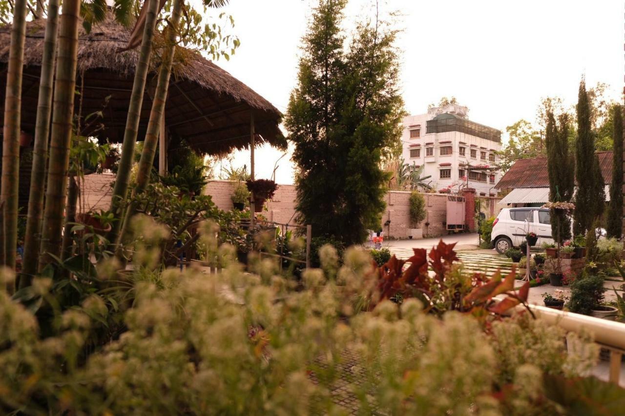 Apartamento Magen Imphal Exterior foto